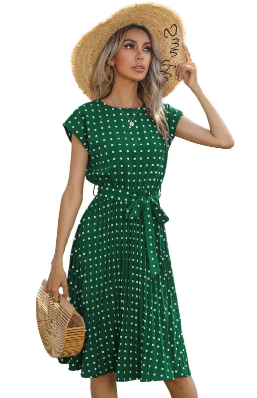 Mini dresses with pleated skirts for a classic look BerryBetty - Women's fashion trend women's casual dress Mini dresses with pleated skirts for a classic look BerryBetty - Women's fashion trend women's casual dress