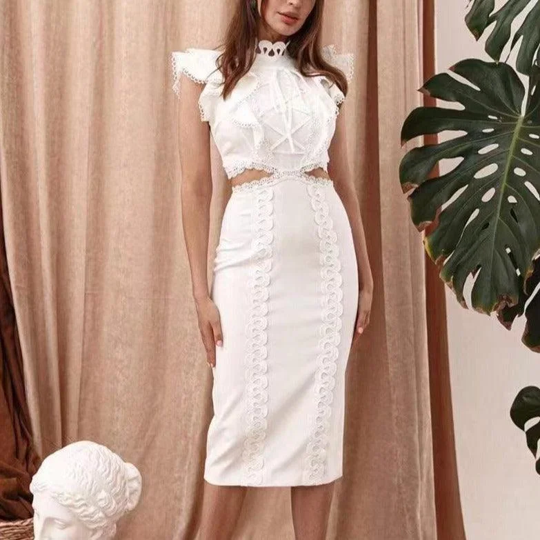 Midi dresses with abstract art prints for an artistic statement KittenAlarm - Mercilla Scallop Trim Cut Out Dress Midi dresses with abstract art prints for an artistic statement KittenAlarm - Mercilla Scallop Trim Cut Out Dress
