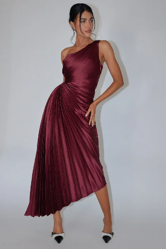 Midi dresses with denim fabric for a casual yet stylish day out Brooklynn One-Shoulder Accordion Pleat Dress Wine