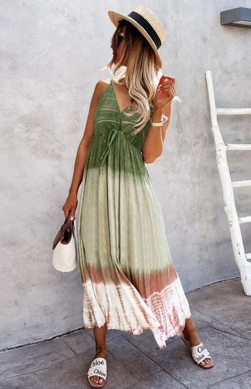Mini dresses with pleated skirts for a classic look BerryBetty - Women's Gradient Tie-Dye Suspender Dress Mini dresses with pleated skirts for a classic look BerryBetty - Women's Gradient Tie-Dye Suspender Dress