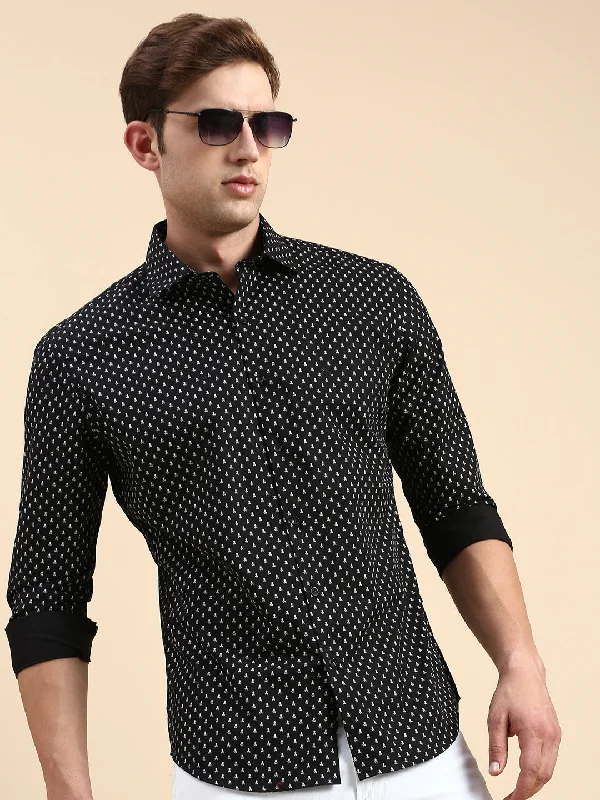 Men's Short - Sleeve Linen Casual Shirts in Light Khaki for a Breathable Summer OptionMen Black Printed Casual Shirt Men's Short - Sleeve Linen Casual Shirts in Light Khaki for a Breathable Summer OptionMen Black Printed Casual Shirt