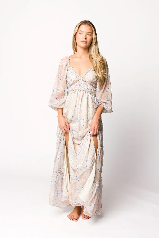 Midi dresses with denim fabric for a casual yet stylish day out Daphne Long Sleeve Maxi Dress in Beige/Blue Floral - Bump Friendly & Inclusive Sizing (XS-3XL) Midi dresses with denim fabric for a casual yet stylish day out Daphne Long Sleeve Maxi Dress in Beige/Blue Floral - Bump Friendly & Inclusive Sizing (XS-3XL)