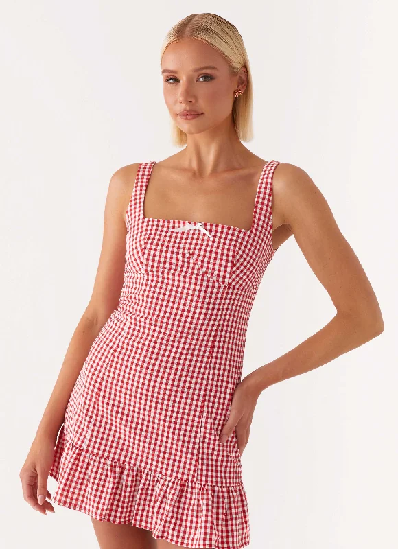 Mini dresses with patchwork designs for a unique style Honesty Mini Dress - Red Gingham Mini dresses with patchwork designs for a unique style Honesty Mini Dress - Red Gingham