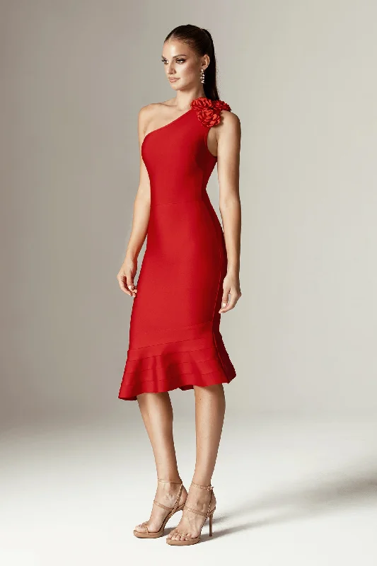 Midi dresses with pleated bodices for a classic and tailored look Beatrice 3D Flowers Midi Bandage Dress (Ruby) Midi dresses with pleated bodices for a classic and tailored look Beatrice 3D Flowers Midi Bandage Dress (Ruby)
