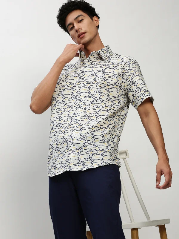 Plus Size Men's Striped Chambray Casual Shirts with a Spread Collar for a Preppy AppearanceMen White Printed Casual Casual Shirts Plus Size Men's Striped Chambray Casual Shirts with a Spread Collar for a Preppy AppearanceMen White Printed Casual Casual Shirts