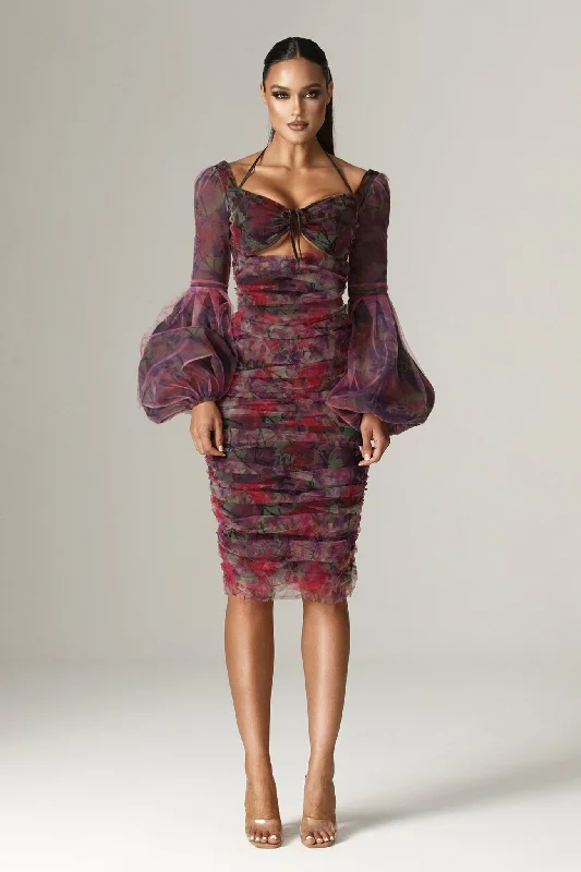 Midi dresses with fringe details for a fun and energetic style Bianca Cutout Ruched Midi Dress (Floral Print) Midi dresses with fringe details for a fun and energetic style Bianca Cutout Ruched Midi Dress (Floral Print)