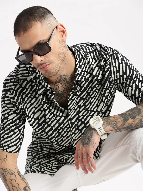 Plus Size Men's Plaid Flannel Casual Shirts in Earth Tones for a Cozy Fall OutfitMen Spread Collar Abstract Black Casual Shirt Plus Size Men's Plaid Flannel Casual Shirts in Earth Tones for a Cozy Fall OutfitMen Spread Collar Abstract Black Casual Shirt