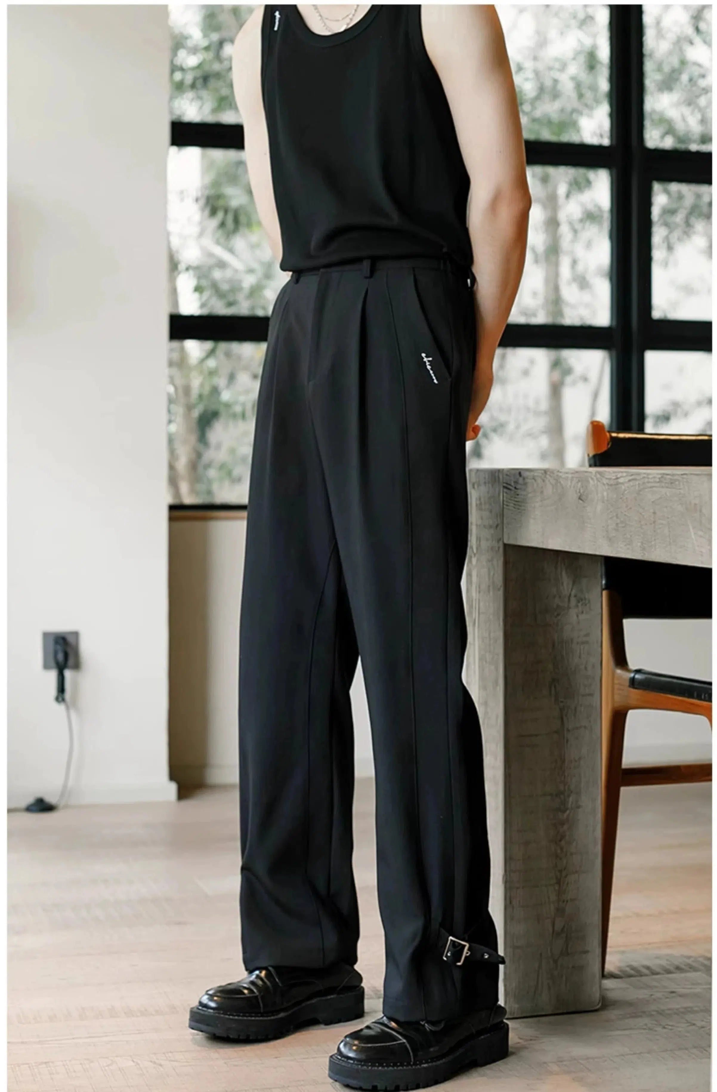 Plus Size Women's Metallic - Finish Joggers for a Stylish LoungeDrape Straight-leg Pleated Pants Plus Size Women's Metallic - Finish Joggers for a Stylish LoungeDrape Straight-leg Pleated Pants