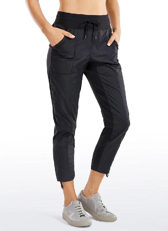 Capri Length Women's Printed Yoga Pants for Workout SessionsStriped Pants with Pockets 25''- Cinched Leg Capri Length Women's Printed Yoga Pants for Workout SessionsStriped Pants with Pockets 25''- Cinched Leg
