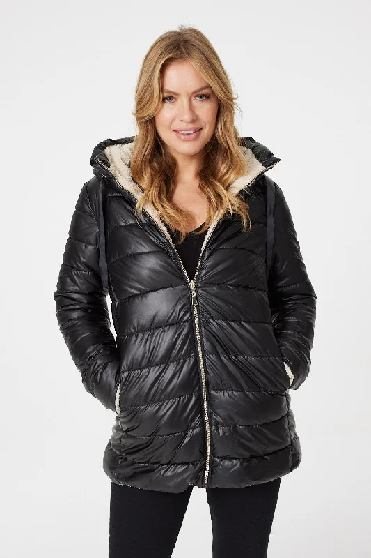 Long women's mac coats in a lightweight fabric for spring showersReversible Padded Teddy Coat Long women's mac coats in a lightweight fabric for spring showersReversible Padded Teddy Coat