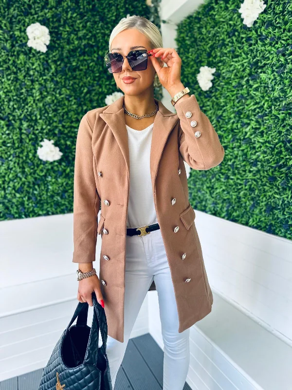 Hooded women's puffer coats in neon colors for high - visibility sportsRebecca Longline Coat Camel Hooded women's puffer coats in neon colors for high - visibility sportsRebecca Longline Coat Camel