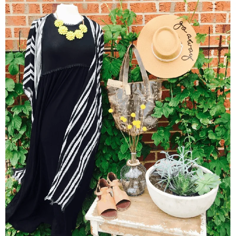 cropped women cardigan to pair with high - waisted jeansStriped Kimono