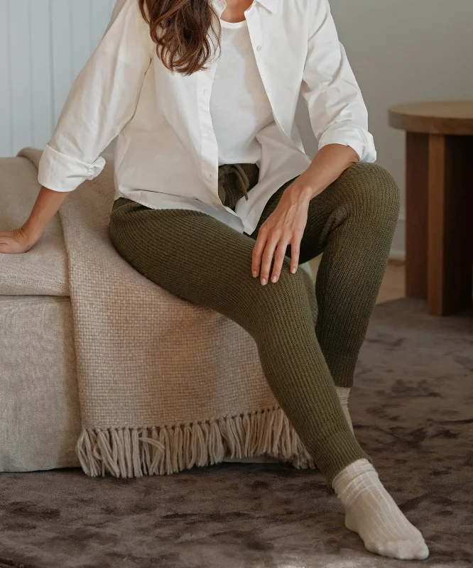 Women's Off - Shoulder Chunky Knit Sweater Dresses in Earth TonesAlpaca Fisherman Sweatpant Women's Off - Shoulder Chunky Knit Sweater Dresses in Earth TonesAlpaca Fisherman Sweatpant