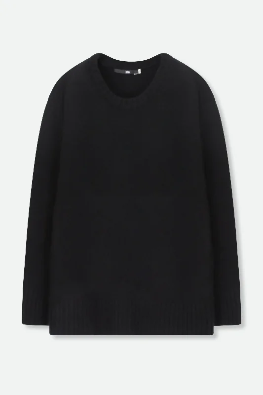 Cropped Women's Angora Blend Sweaters for a Trendy LookCOLETTE CREWNECK SWEATER IN CASHMERE MERINO 4 PLY KNIT Cropped Women's Angora Blend Sweaters for a Trendy LookCOLETTE CREWNECK SWEATER IN CASHMERE MERINO 4 PLY KNIT