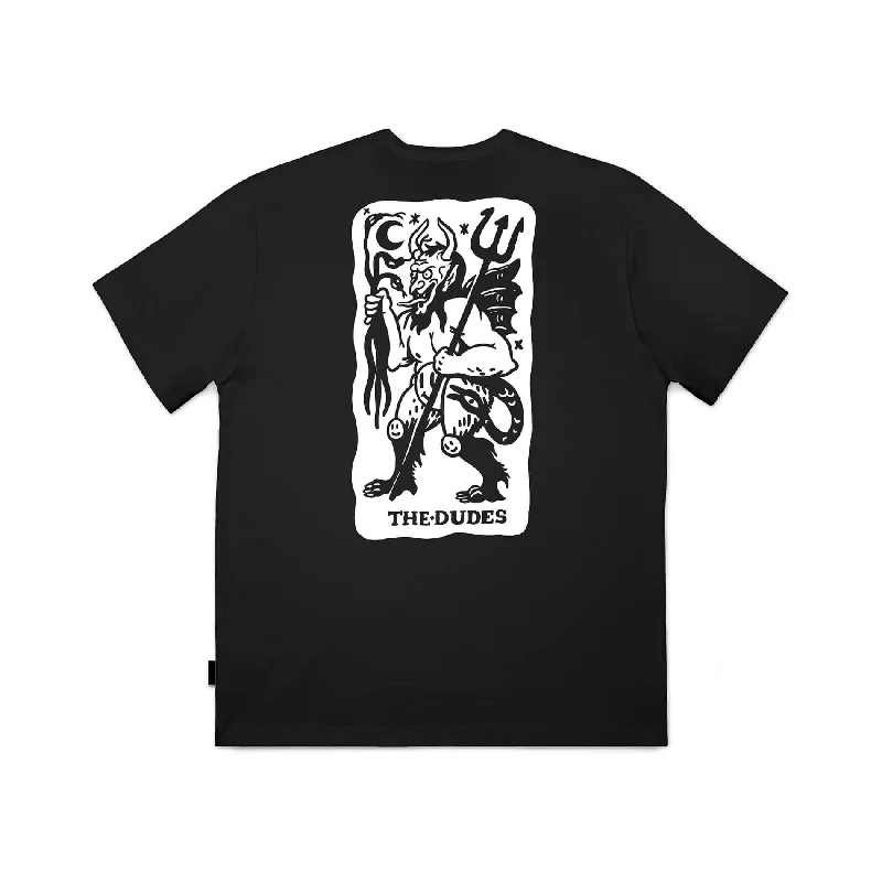 Pocketed Women T Shirt for Added FunctionalityOrgy