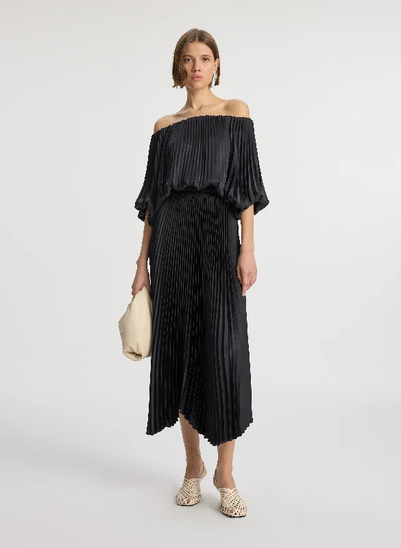 V - Neck Women's Ribbed Sweater Dresses with Belt for a Defined WaistSienna Satin Pleated Off Shoulder Dress V - Neck Women's Ribbed Sweater Dresses with Belt for a Defined WaistSienna Satin Pleated Off Shoulder Dress