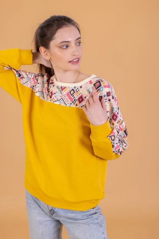 Open - Front Women's Cardigan - Style Mohair SweatersSweater Arwen Funky Geo