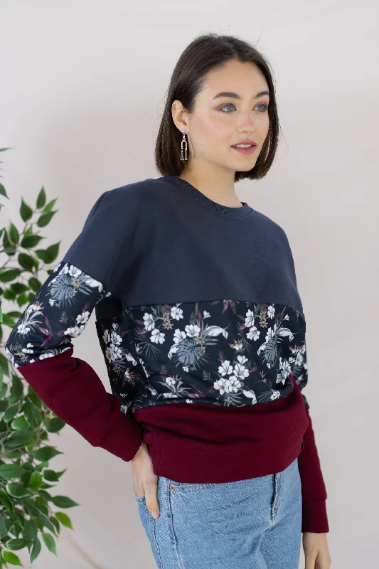 High - Low Hem Women's Cashmere - Blended SweatersSweater Mia Dark Winter Flowers