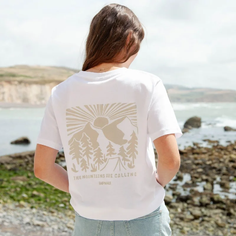 Striped Women T Shirt in a Classic PatternWomen's Mountains Calling T-shirt