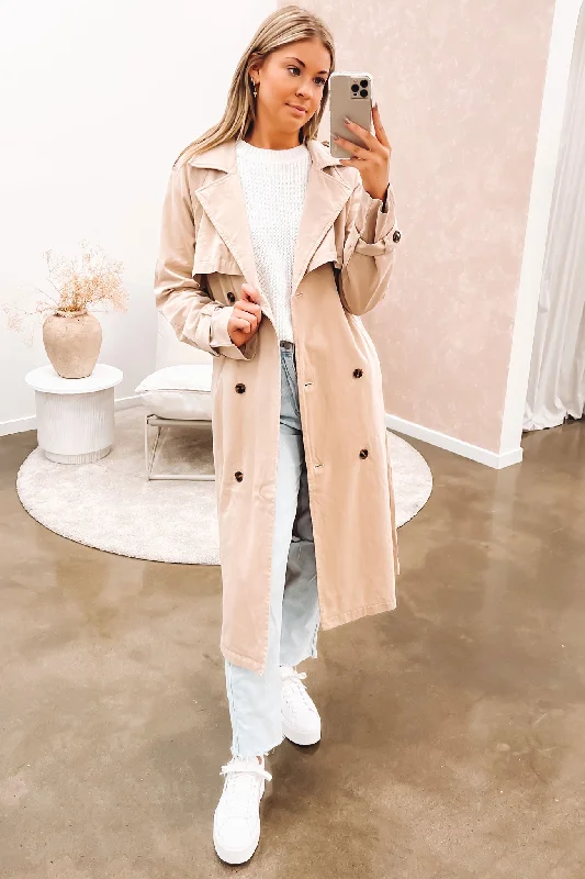 Women's trench coats with a removable belt for customizable stylingEmerson Trench Coat Tan Women's trench coats with a removable belt for customizable stylingEmerson Trench Coat Tan