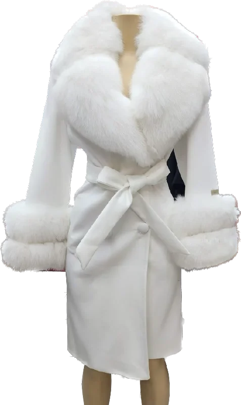 Women's pea coats in a plus - size fit for a flattering and warm winter coatFox Fur Coat