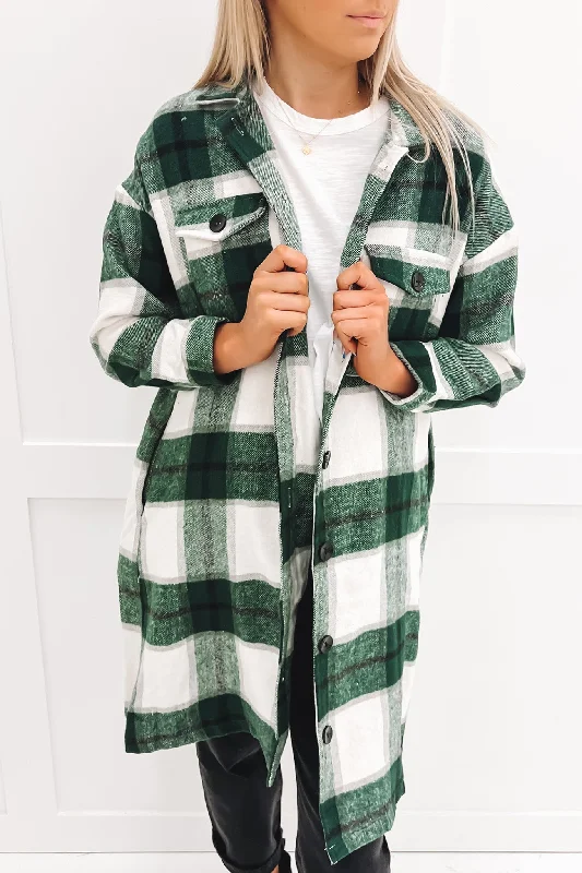 Women's cropped down jackets in bold colors for a sporty and fashionable winter outfitJude Shacket Green