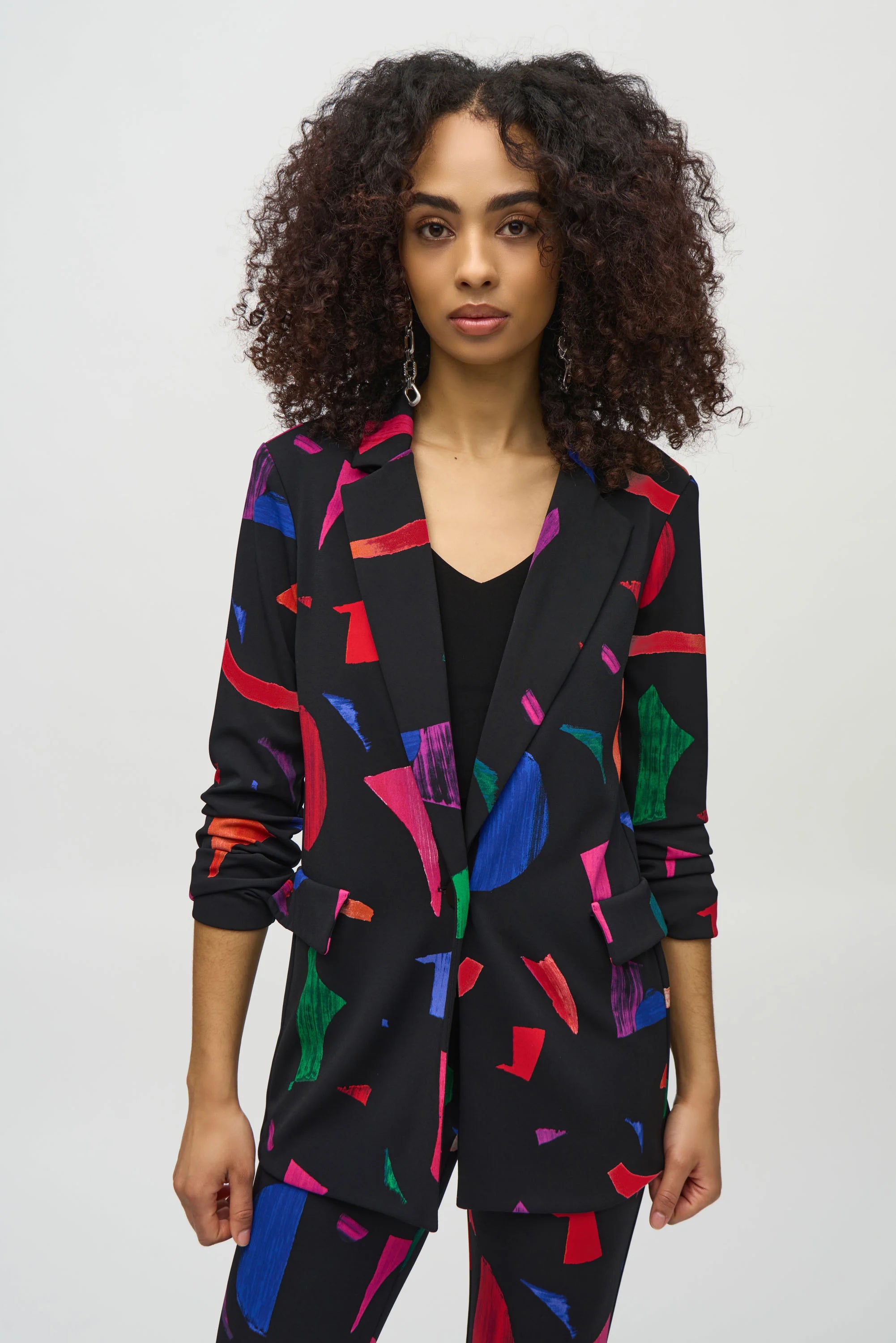 Women's shearling - lined suede jackets for ultimate warmth and luxurySilky Knit Abstract Print Blazer 244231 Women's shearling - lined suede jackets for ultimate warmth and luxurySilky Knit Abstract Print Blazer 244231