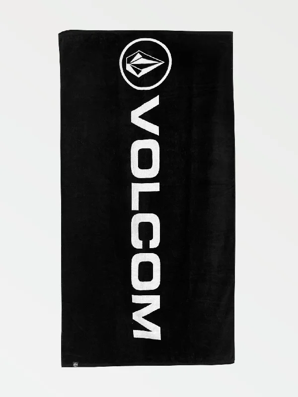 Women's cropped leather jackets with a fringe detail for a western - inspired outfitWordmark Towel - Black White Women's cropped leather jackets with a fringe detail for a western - inspired outfitWordmark Towel - Black White