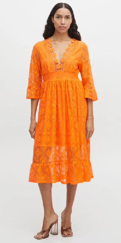 Mermaid - Style Women Dress with a Fitted Silhouette for Special Occasions Mermaid - Style Women Dress with a Fitted Silhouette for Special Occasions B.Young Retro Boho Dress, tangerine Mermaid - Style Women Dress with a Fitted Silhouette for Special Occasions Mermaid - Style Women Dress with a Fitted Silhouette for Special Occasions B.Young Retro Boho Dress, tangerine