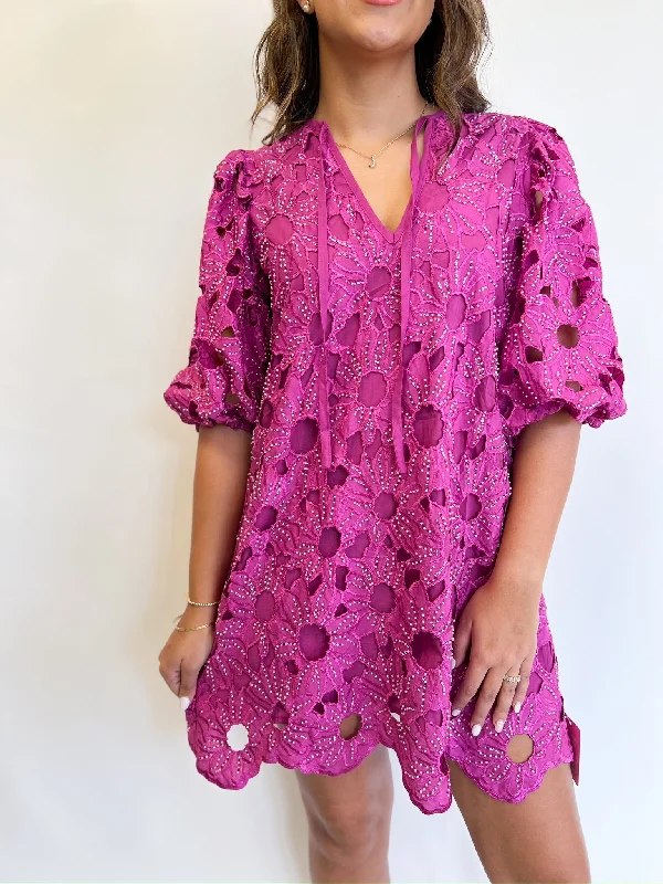 Halter Neck Women Dress to Show Off the Shoulders and Neckline Halter Neck Women Dress to Show Off the Shoulders and Neckline Debbie Pink Harvest Dress