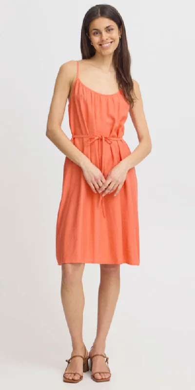 Long - Sleeve Women Dress in Velvet for a Luxurious Winter Look Long - Sleeve Women Dress in Velvet for a Luxurious Winter Look Fransa Tie Belt Cami Dress, coral Long - Sleeve Women Dress in Velvet for a Luxurious Winter Look Long - Sleeve Women Dress in Velvet for a Luxurious Winter Look Fransa Tie Belt Cami Dress, coral