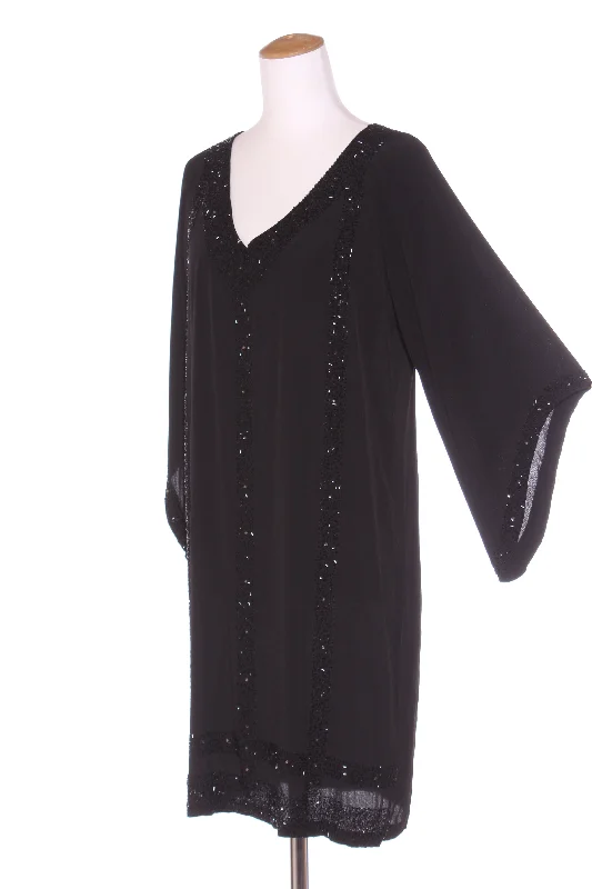 Lace - Embellished Women Dress for an Elegant and Sophisticated Appearance Lace - Embellished Women Dress for an Elegant and Sophisticated Appearance GOELA - Beaded flare sleeve dress! 14