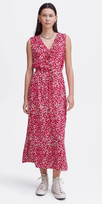 Mermaid - Style Women Dress with a Fitted Silhouette for Special Occasions Mermaid - Style Women Dress with a Fitted Silhouette for Special Occasions Ichi Lightweight Crinkled Dress, pink dot Mermaid - Style Women Dress with a Fitted Silhouette for Special Occasions Mermaid - Style Women Dress with a Fitted Silhouette for Special Occasions Ichi Lightweight Crinkled Dress, pink dot