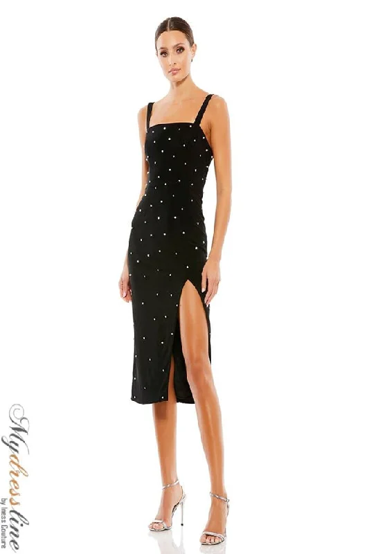 Strapless Women Dress with a Built - in Bra for Comfort and Support Strapless Women Dress with a Built - in Bra for Comfort and Support Mac Duggal 55641
