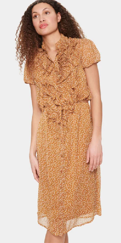 Ball Gown Women Dress with a Full Skirt for a Princess - like Look Ball Gown Women Dress with a Full Skirt for a Princess - like Look Saint Tropez Ruffle Front Shirt Dress