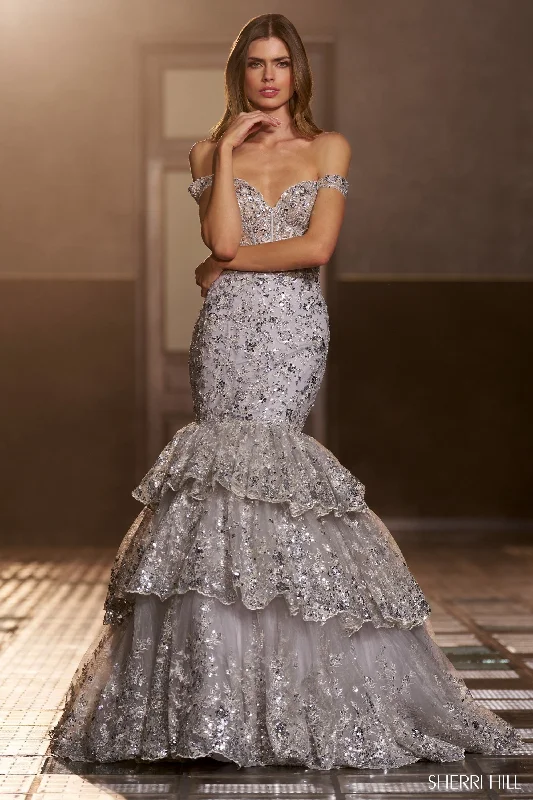 Lace - Embellished Women Dress for an Elegant and Sophisticated Appearance Lace - Embellished Women Dress for an Elegant and Sophisticated Appearance Sherri Hill 56687