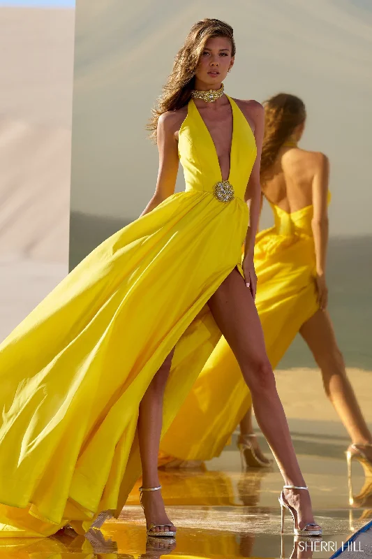 Backless Women Dress for a Sexy and Alluring Look at Evening Events Backless Women Dress for a Sexy and Alluring Look at Evening Events Sherri Hill 56728 Backless Women Dress for a Sexy and Alluring Look at Evening Events Backless Women Dress for a Sexy and Alluring Look at Evening Events Sherri Hill 56728