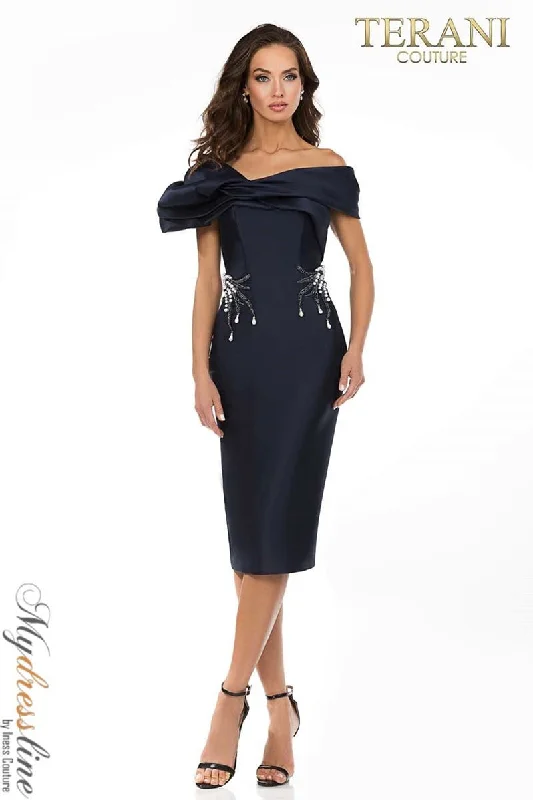 Empire Waist Women Dress to Accentuate the Bust and Conceal the Waist Empire Waist Women Dress to Accentuate the Bust and Conceal the Waist Terani Couture 2011C2009