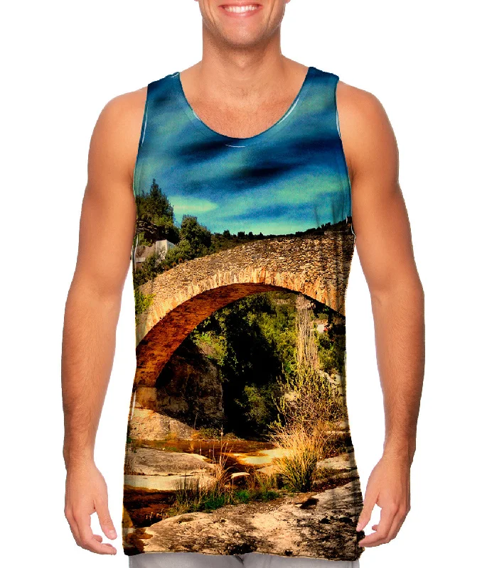 Plunge Neck Women's Seamless Tank Tops for a Smooth FitBrick Bridge