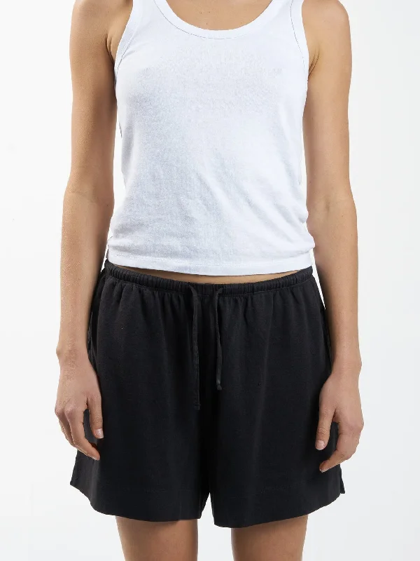 Bermuda Women Shorts for a Classic and Sophisticated LookHemp Relax Short - Black