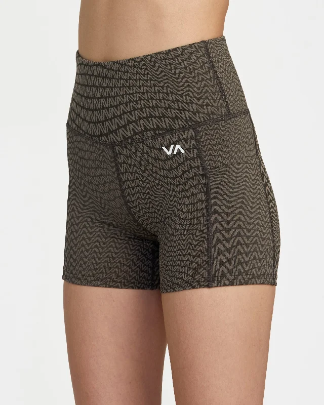 Elastic Waist Women Shorts for Easy Wear and ComfortJacquard Pocket Short - Va Warp Chocolate Elastic Waist Women Shorts for Easy Wear and ComfortJacquard Pocket Short - Va Warp Chocolate