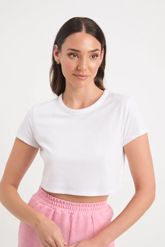 Sequin - Embellished Women's Crop Top in Black for a Glamorous Party LookJasmin Crop Tee Sequin - Embellished Women's Crop Top in Black for a Glamorous Party LookJasmin Crop Tee