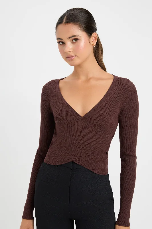 Sleeveless Women's Linen Crop Top in Natural for a Breathable and Casual Summer StyleLola Wrap Crop Sleeveless Women's Linen Crop Top in Natural for a Breathable and Casual Summer StyleLola Wrap Crop