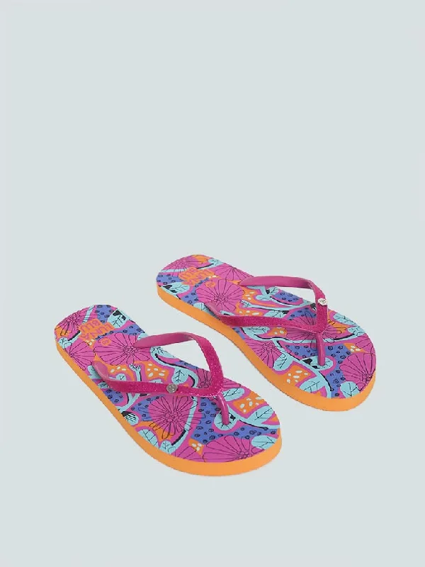 Twill Women Shorts with a Smooth Texture and DurabilityLUNA BLU Pink Printed Flip-Flop Twill Women Shorts with a Smooth Texture and DurabilityLUNA BLU Pink Printed Flip-Flop