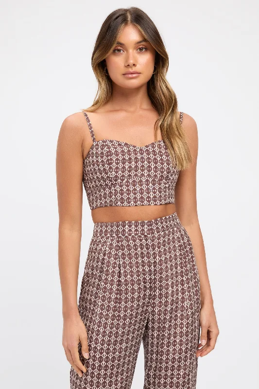 Metallic - Finish Women's Crop Top in Silver for a Futuristic and Eye - Catching LookMalia Crop Top Metallic - Finish Women's Crop Top in Silver for a Futuristic and Eye - Catching LookMalia Crop Top