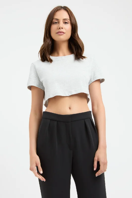 Sports - Style Women's Crop Top in Gray with Moisture - Wicking Fabric for WorkoutsRochelle Crop Tee Sports - Style Women's Crop Top in Gray with Moisture - Wicking Fabric for WorkoutsRochelle Crop Tee