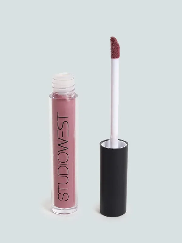 Bermuda Women Shorts for a Classic and Sophisticated LookStudiowest Berry Liquid Matte Lip Color - 3 ML Bermuda Women Shorts for a Classic and Sophisticated LookStudiowest Berry Liquid Matte Lip Color - 3 ML
