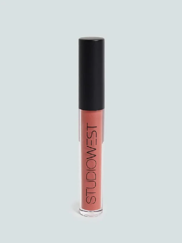 Leather Look Women Shorts for an Edgy and Chic StyleStudiowest Coral Liquid Matte Lip Color - 3 ML Leather Look Women Shorts for an Edgy and Chic StyleStudiowest Coral Liquid Matte Lip Color - 3 ML